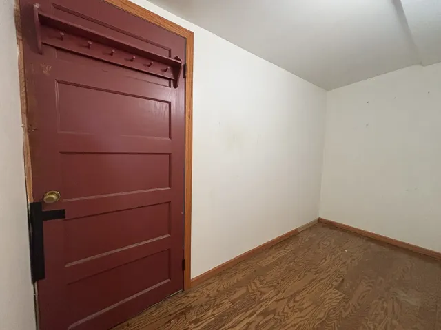 780