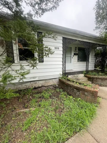 780