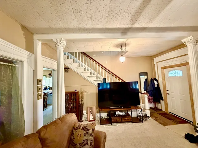 780