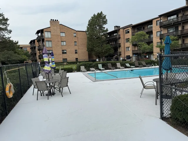 780