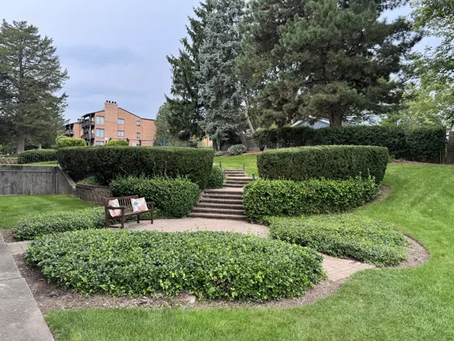 780