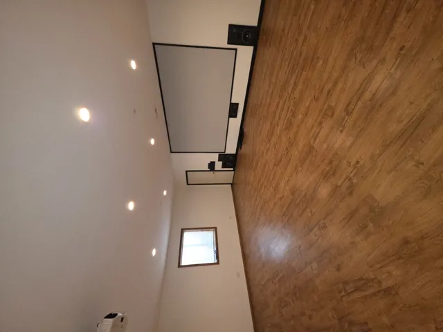 780