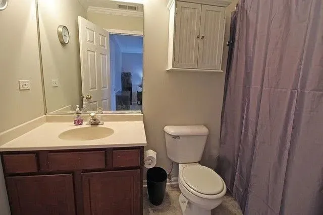 780