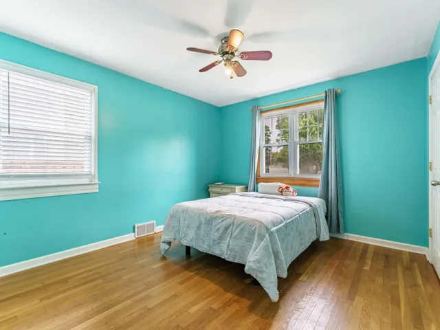 780
