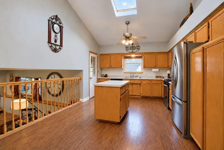 780