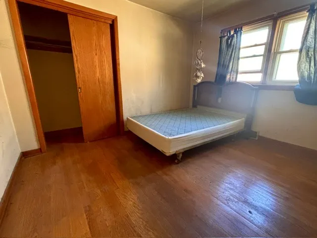 780