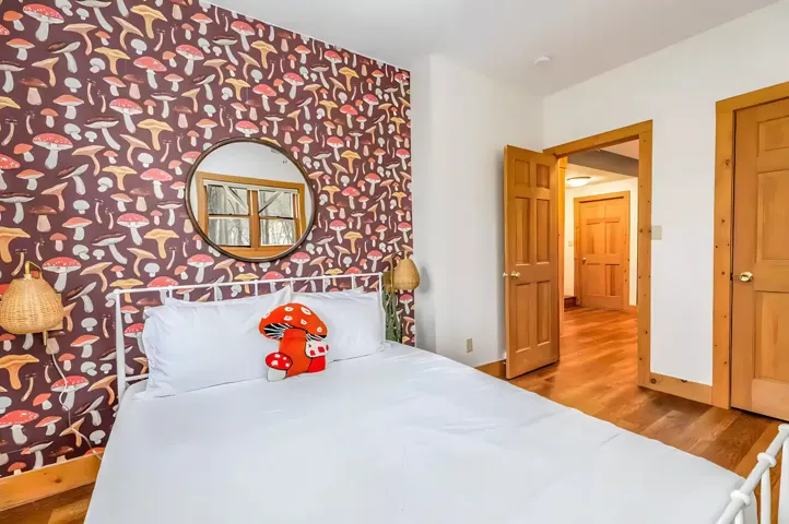 780