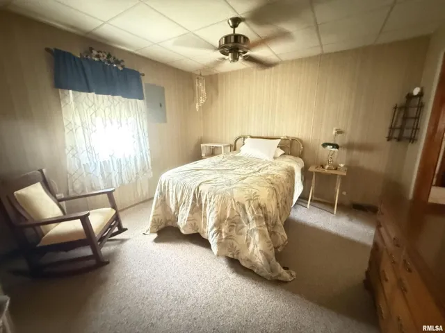 780
