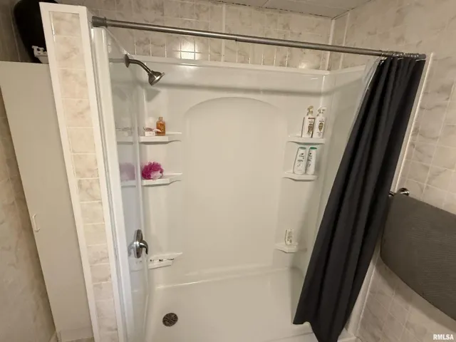 780