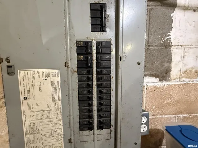780