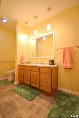 780