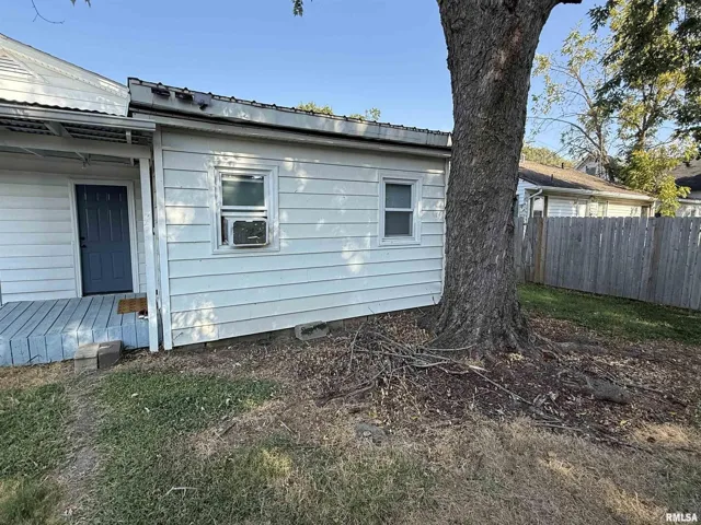 780