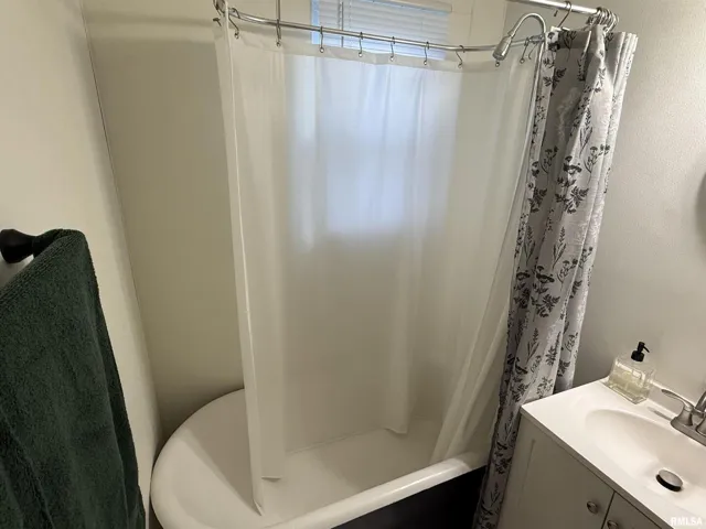 780
