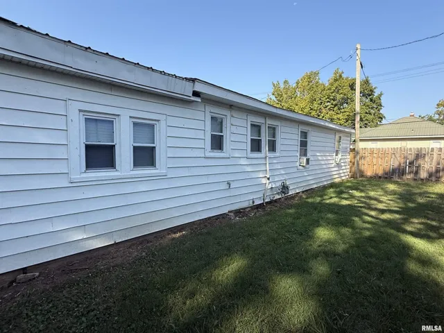 780