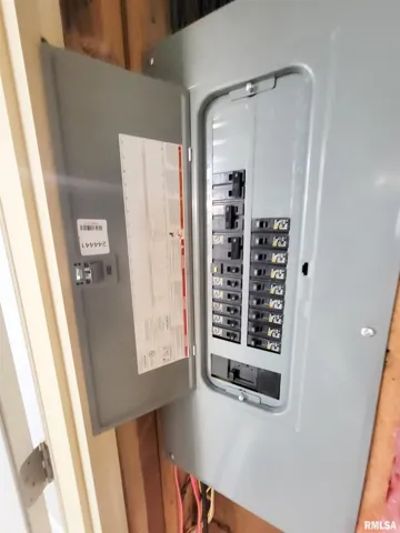 780