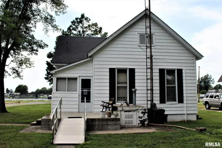 780