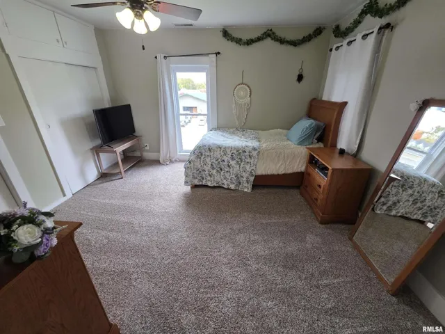 780