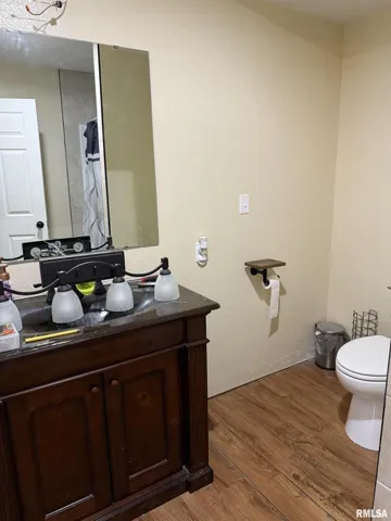 780