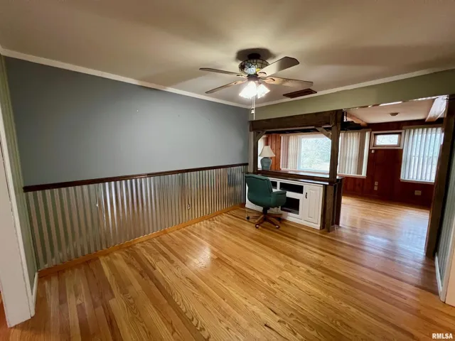 780