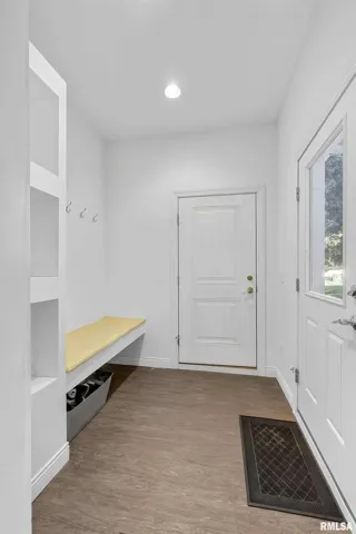 780