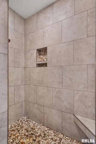 780