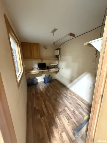 780