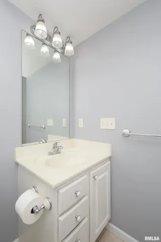 780