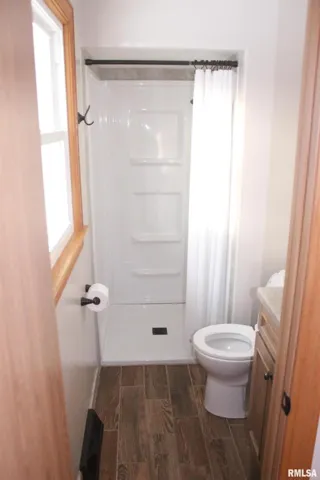780
