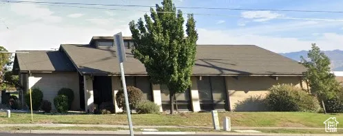 Building 4695 with drive thru