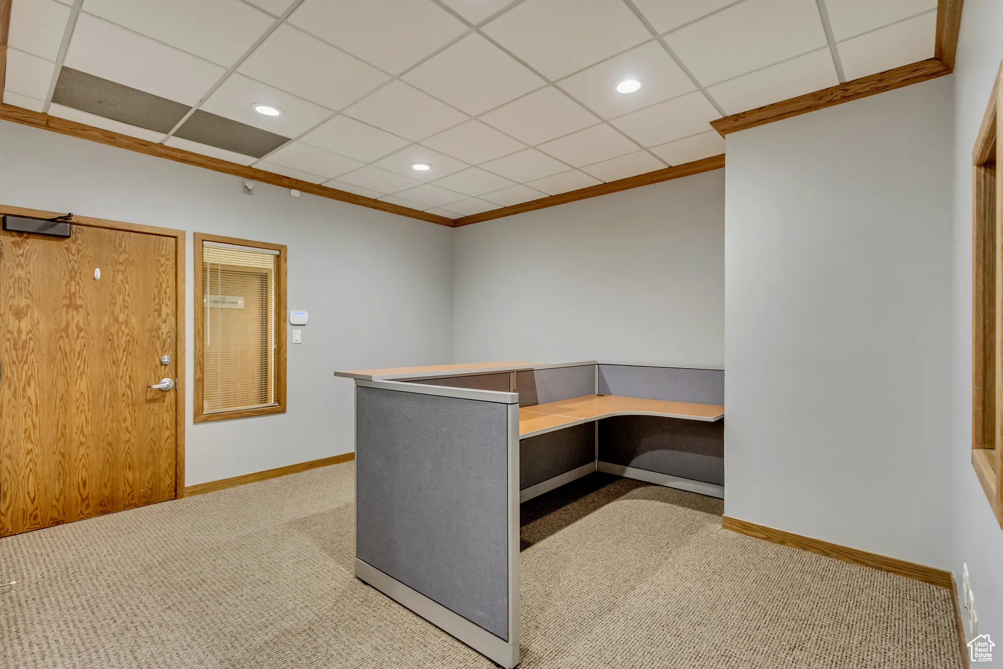 Unfurnished office with baseboards, carpet flooring, and recessed lighting