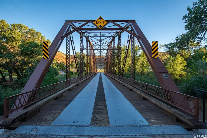 250 S Bridge Rd, Rockville, Utah 84763