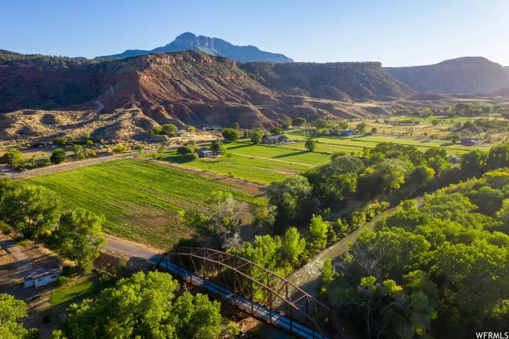 250 S Bridge Rd, Rockville, Utah 84763