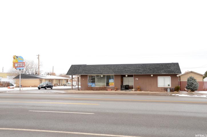61 N MAIN ST