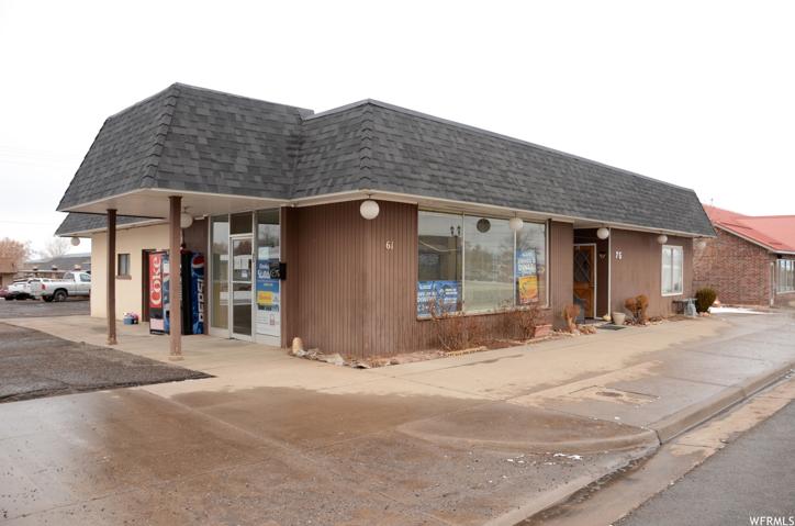 61 N MAIN ST