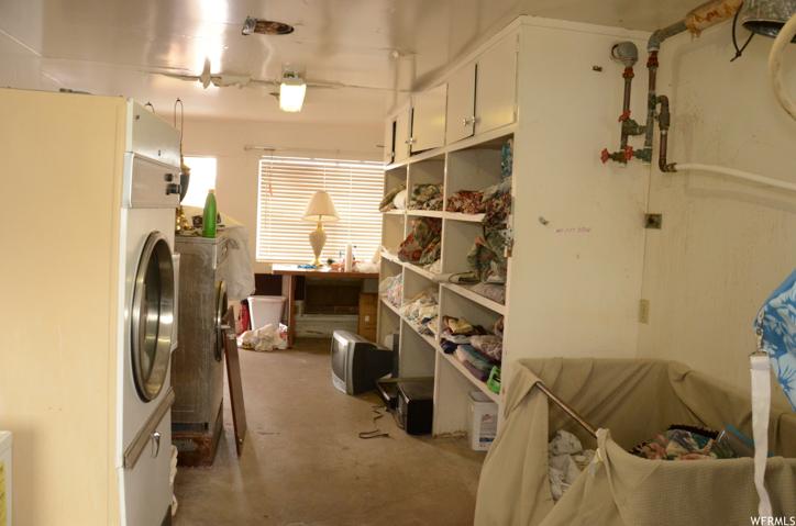 61 N MAIN ST