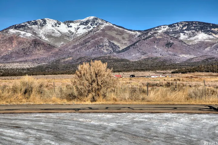 17 Dean Ct, La Sal, Utah 84530