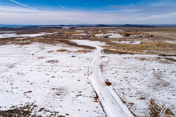 17 Dean Ct, La Sal, Utah 84530