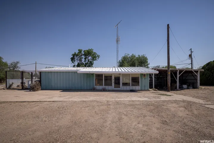 15 W Main St, Green River, Utah 84525