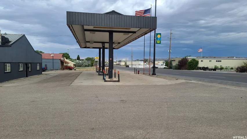 1581 S 1600 E, Naples, Utah 84078
