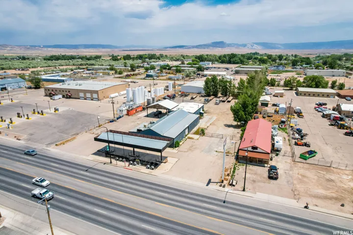 1581 S 1600 E, Naples, Utah 84078