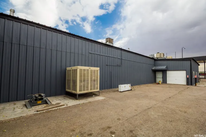 1581 S 1600 E, Naples, Utah 84078
