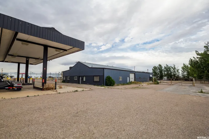1581 S 1600 E, Naples, Utah 84078