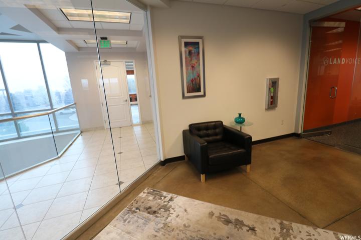 1365 W BUSINESS PARK DR
