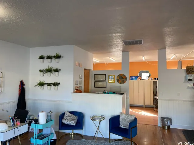 2113 N MAIN ST #2