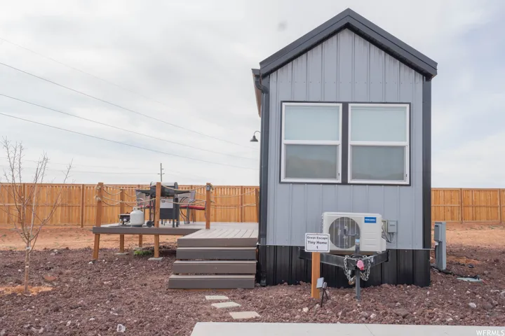 1286 E CACTUS DR, Apple Valley, Utah 84737