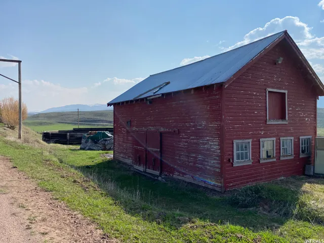 2406 Smokey Canyon Rd, Auburn, Wyoming 83111