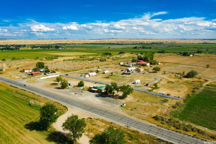 7682 E HWY 40