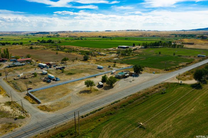 7682 E HWY 40