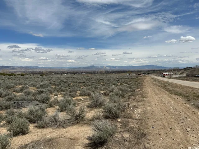 3370 W Pit Rd, Vernal, Utah 84078