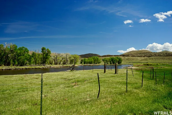 475 County Rd 324, Sinclair, Wyoming 82334
